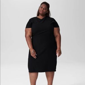 Universal Standard Mary Dress in Black S(14-16)